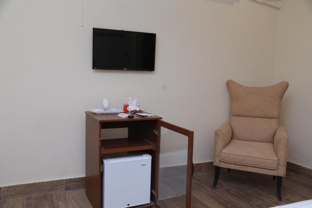 executive double or twin room | 1 bedroom, iron/ironing board, free wifi, bed sheets