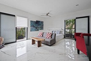 1 habitación y caja de seguridad en la habitación 