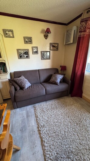 Fernseher