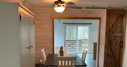 Moors Resort location 3 Bedroom House w/ Patio Dock and room for trailer parking