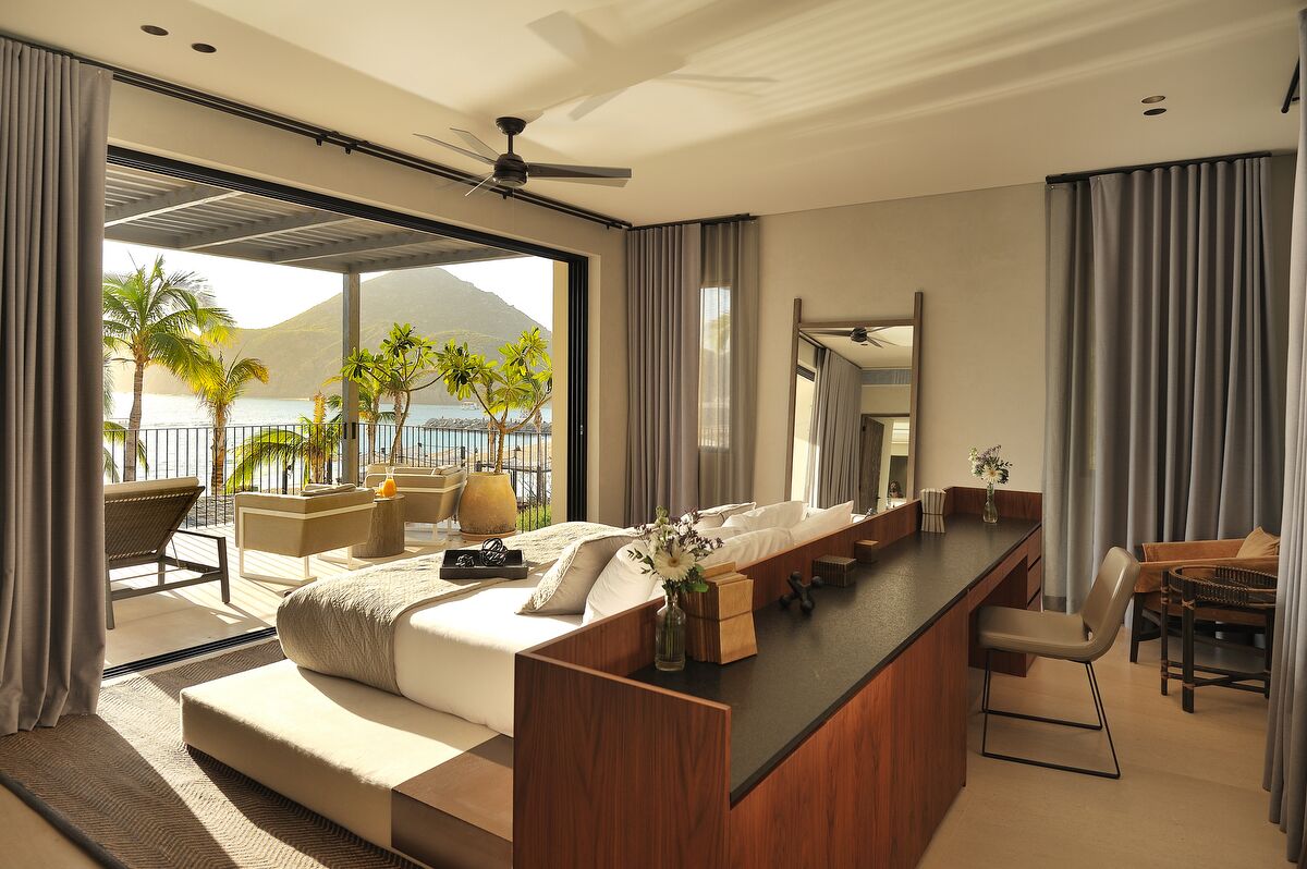 7 bedrooms, in-room safe, iron/ironing board, WiFi