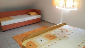 1 bedroom, free WiFi, bed sheets, wheelchair access