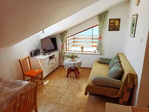 TV, DVD player - Apartment in Okrug Gornji with Seaview, Terrace, Air condition, WIFI (5045-1) (Okrug Gornji)