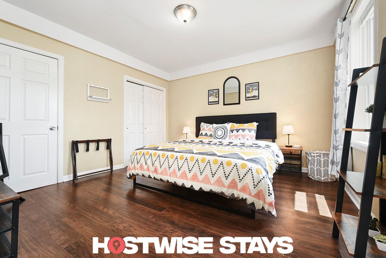 1 bedroom, memory foam beds, desk, iron/ironing board