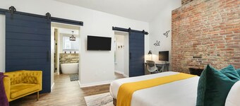 190.5 44th St. - Lawrenceville