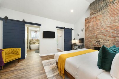 190.5 44th St. - Lawrenceville