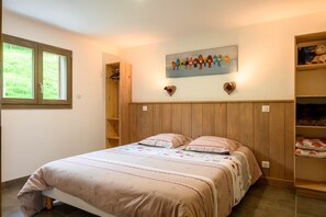 3 dormitorios, tabla de planchar con plancha, wifi