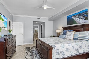 3 habitaciones, escritorio, tabla de planchar con plancha y wifi gratis 