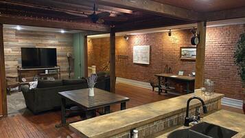 Smart TV, foosball, table tennis