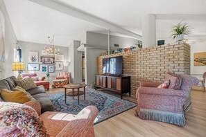 Smart TV, fireplace, video games, books