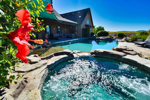 Main Residence at Peppertree Lane Ranch | Pool/Spa | Walk to Wineries