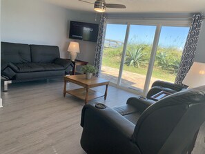 Smart TV - Create lasting memories at beautiful Crescent Beach, St. Augustine FL (St. Augustine)