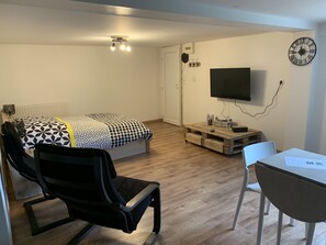 Strygejern/strygebræt, weekendseng, gratis Wi-Fi, sengetøj