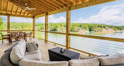 Lakefront Home with Waterfront Views from Every Room - 4.4 miles to The Barn