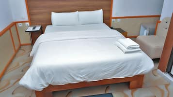 Classic Double Room | Premium bedding, free minibar, desk, free WiFi