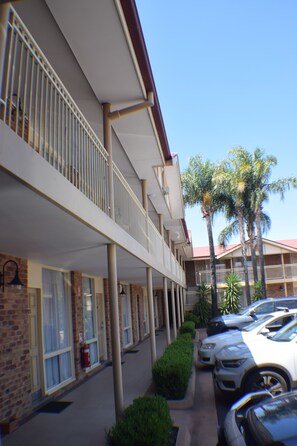 Exterior - The Oxley Motel (Dubbo)