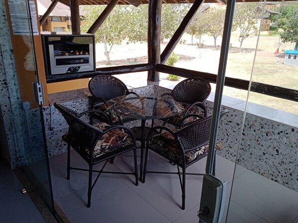 Outdoor dining - Vvvv ffgffffffffffeeeeeeeegfeeeeeeeeeeeeeeeee (Gravatá)