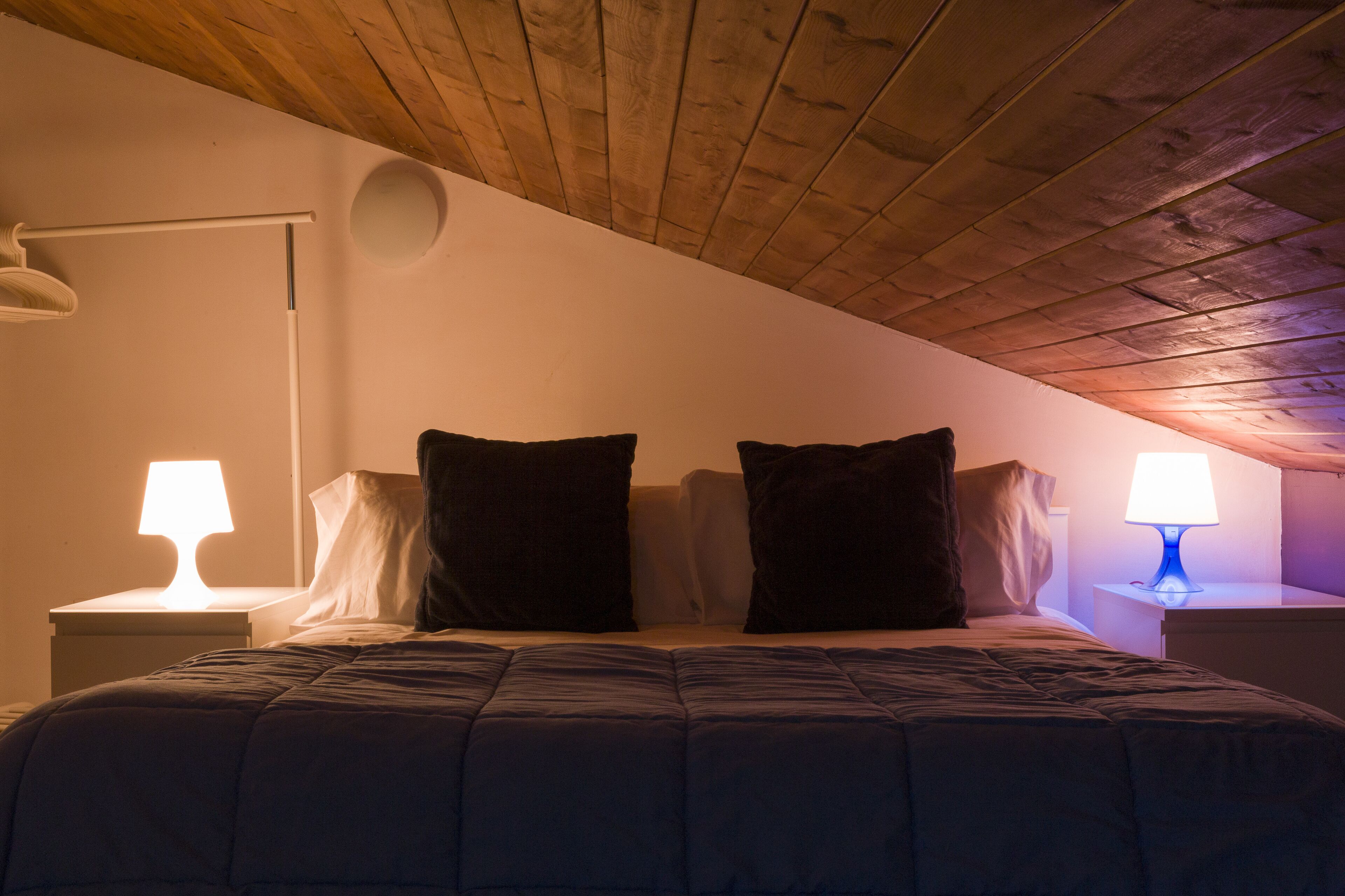 2 bedrooms, desk, iron/ironing board, travel crib