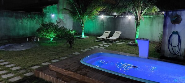 Outdoor spa tub - Holiday house with pool - Guriri (Guriri)