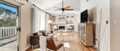 TV, fireplace, DVD player