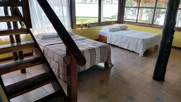 2 soveværelser, gratis Wi-Fi, sengetøj