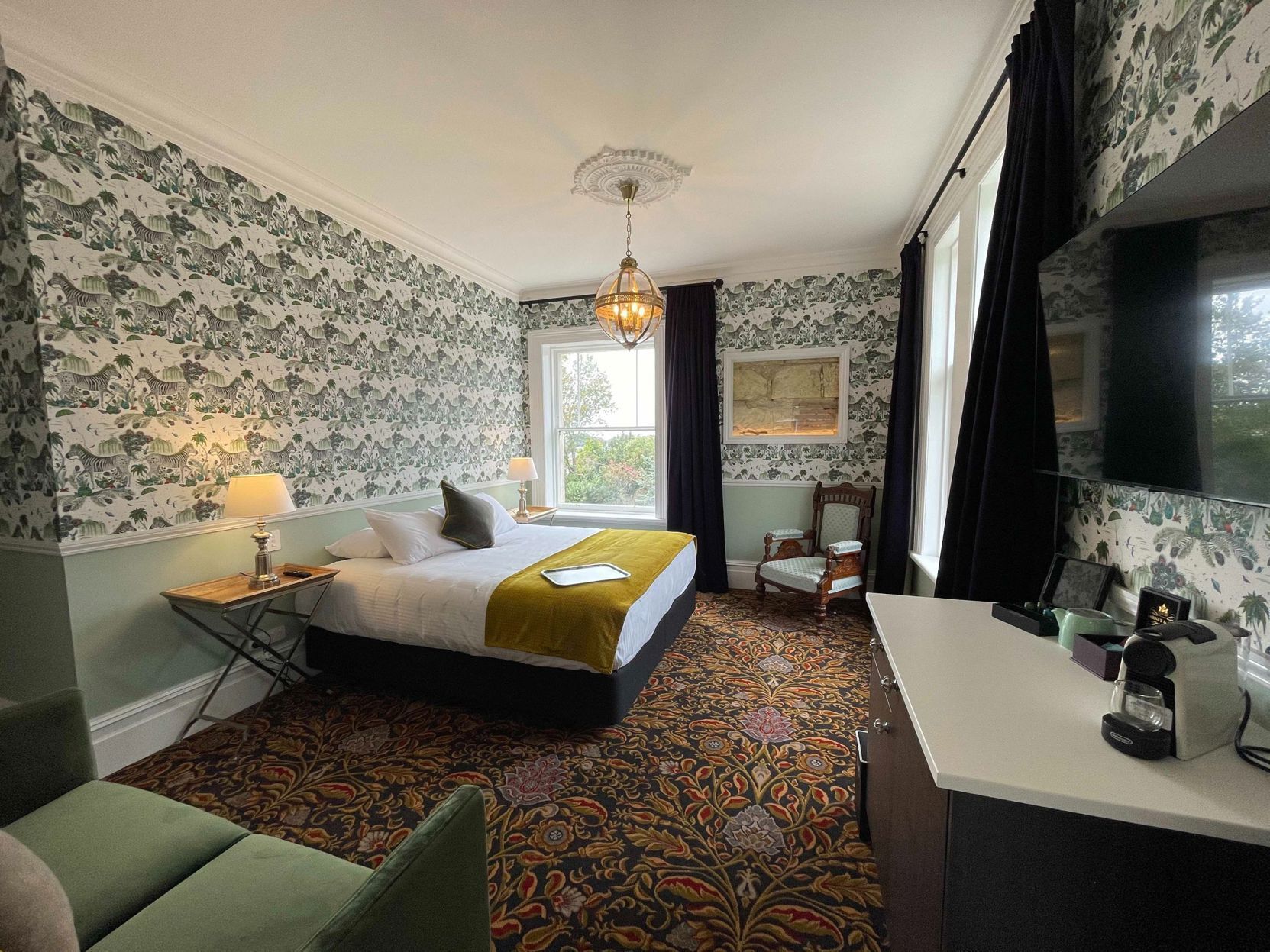 Blackout drapes, soundproofing, iron/ironing board, free WiFi