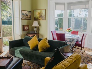 Lounge - Casa Nova House (Oamaru)