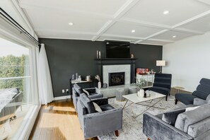 Panorama huis, 3 slaapkamers, uitzicht op meer | 3 slaapkamers, luxe beddengoed, bedden met traagschuimmatrassen