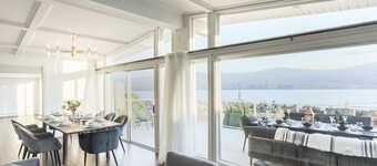 Stunning Views of the Okanagan Lake