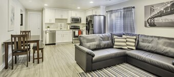 NEW FURNISHED 2bd APT GREAT for Long Stays