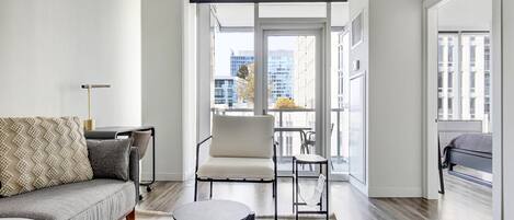 Télévision, chaîne hi-fi