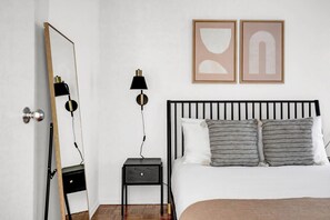 1 bedroom, iron/ironing board, WiFi, bed sheets - Ideal Chelsea 1BR w/ Gym & Doorman, near Penn Station, by Blueground (Midtown)