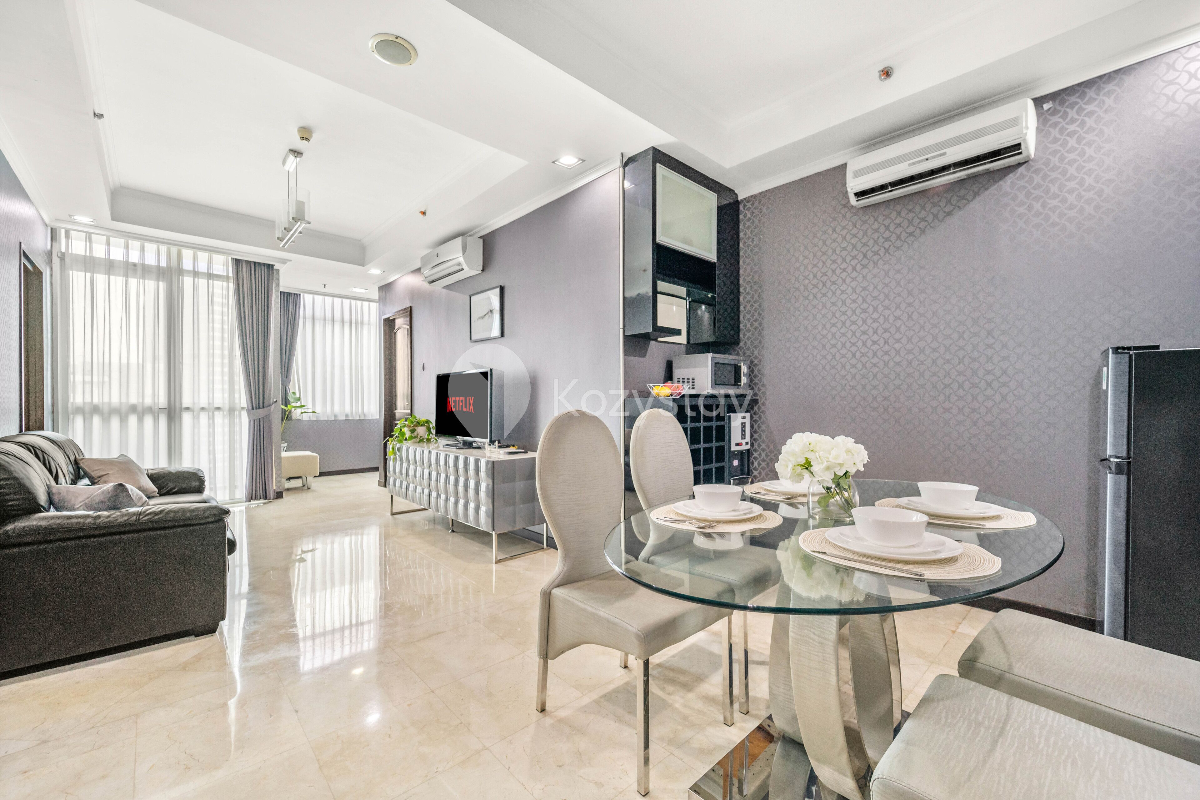 Apartment, 1 Bedroom, City View | Dining room