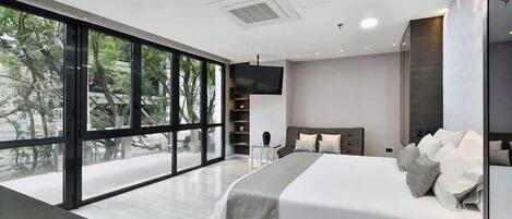 3 habitaciones, caja de seguridad en la habitación, wifi y ropa de cama