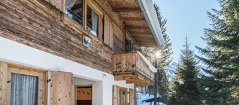 Holiday Apartment "Hochfügenblick" - Ski and Hiking Cottage