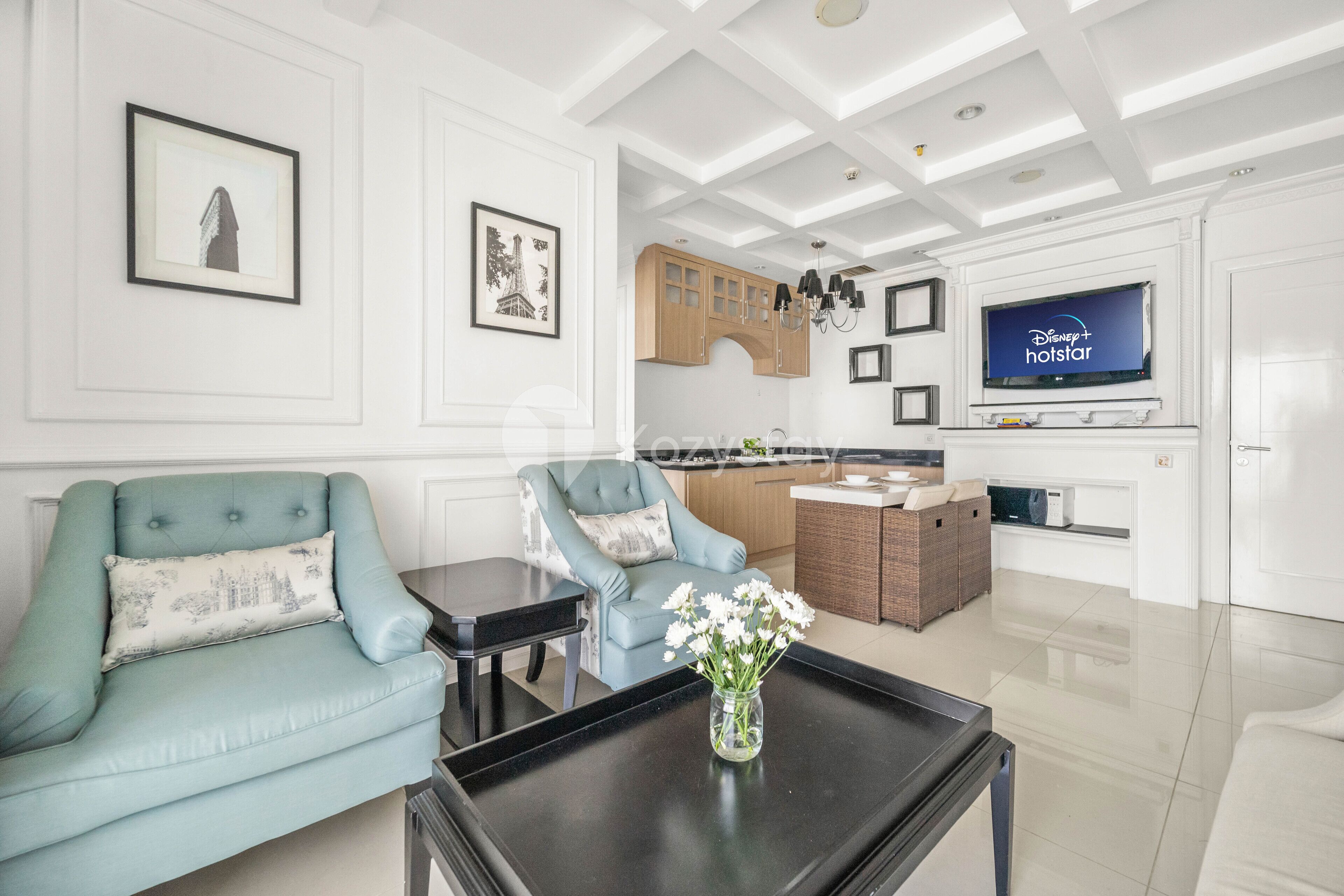 Apartemen, 2 kamar tidur, Bebas Asap Rokok, pemandangan kota | Area keluarga | Smart TV 43-inci dengan saluran TV kabel, TV, dan Netflix