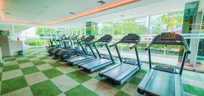 Fitness facility - LYON by Kozystay (Jakarta)
