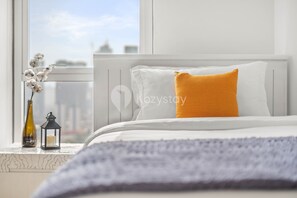 อพาร์ทเมนท์, 3 ห้องนอน, วิวเมือง | 3 ห้องนอน, เครื่องนอนระดับพรีเมียม, ตกแต่งพ ิเศษโดยเฉพาะ