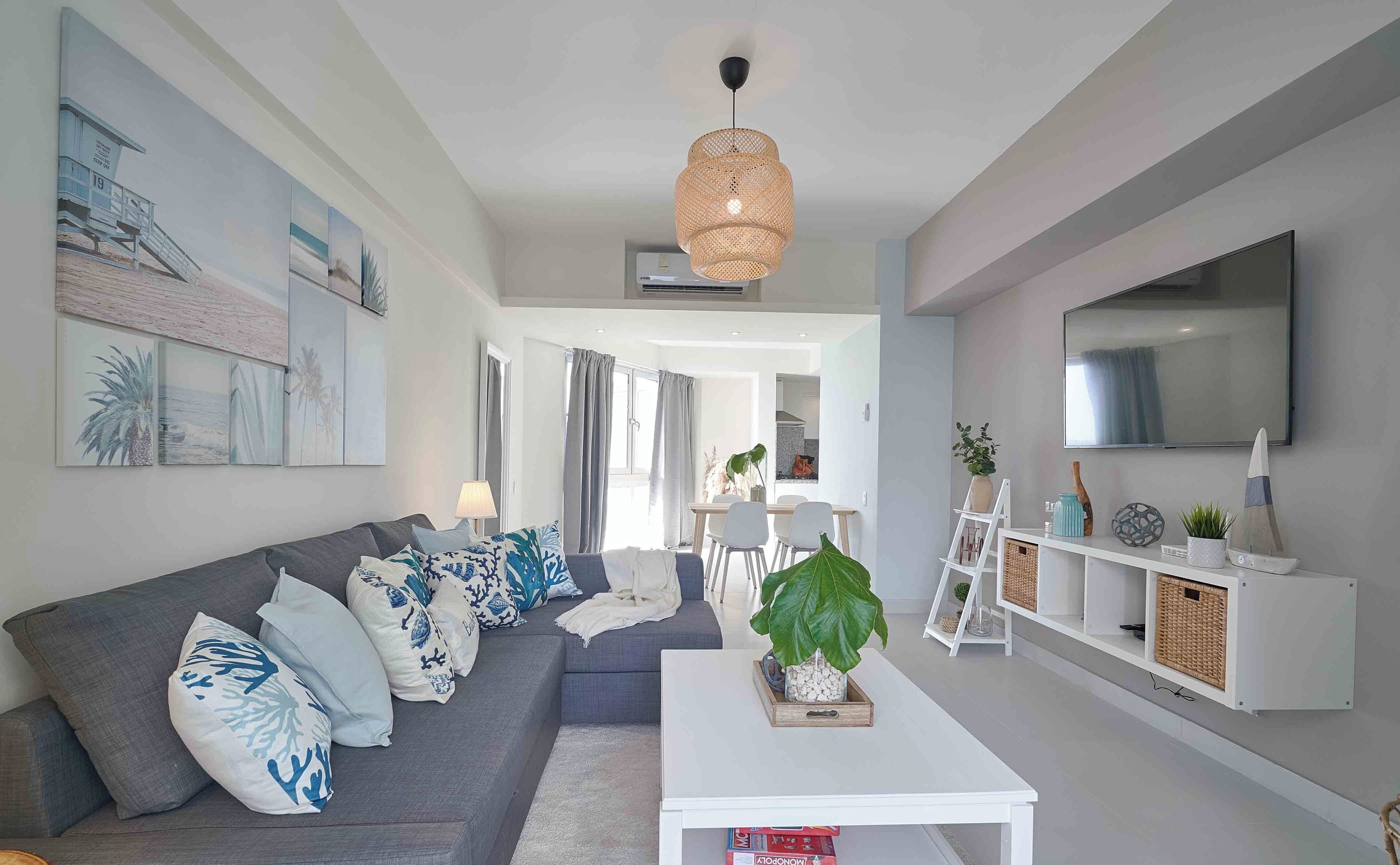 TV connectée, baby-foot, table de tennis de table