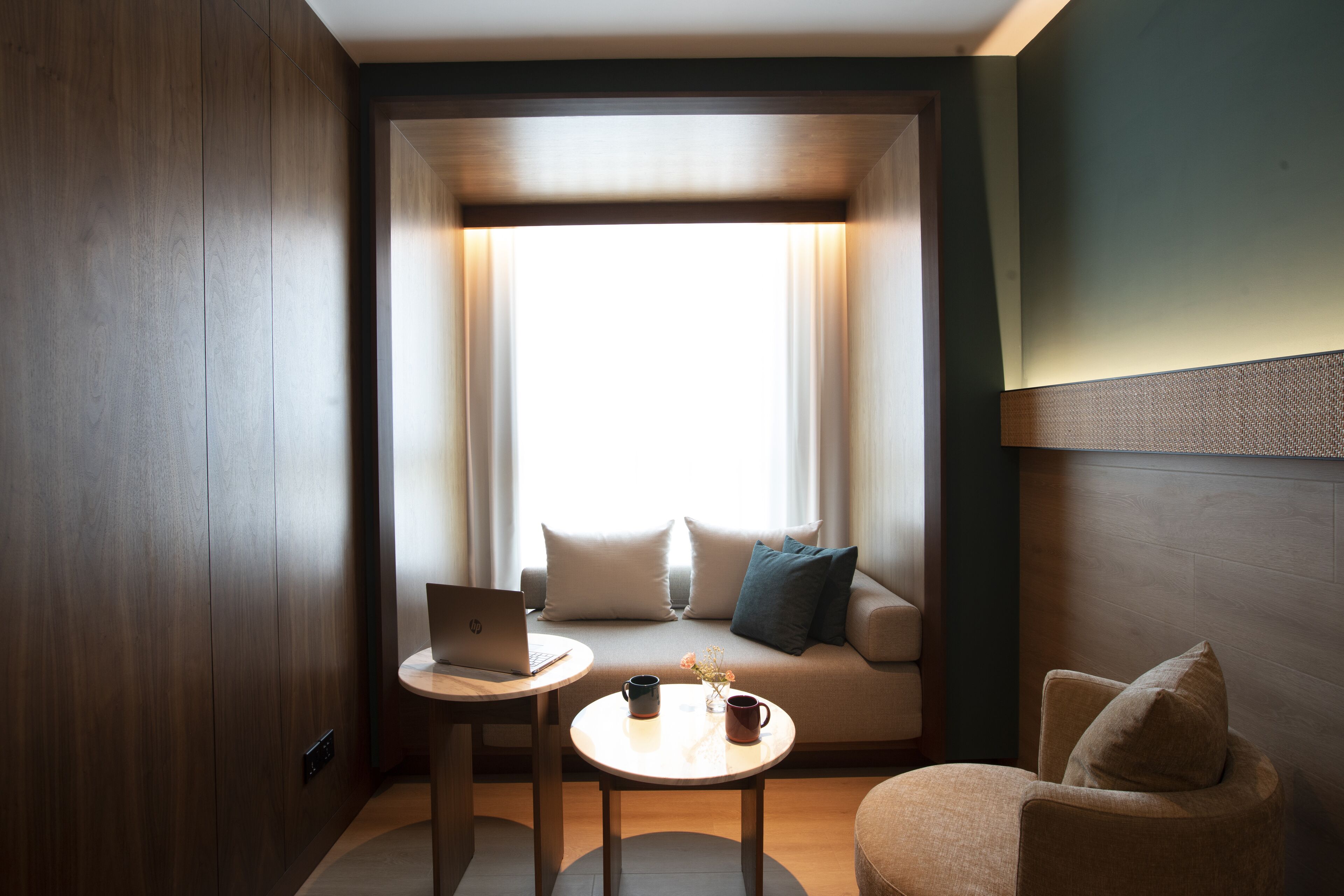 1 bedroom, premium bedding, minibar, in-room safe