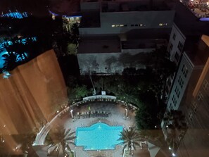 Piscina all'aperto