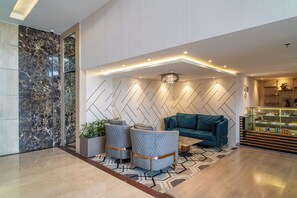 Sala de estar en el lobby