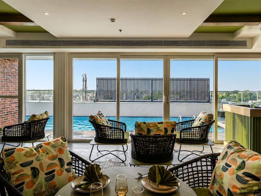Poolside bar