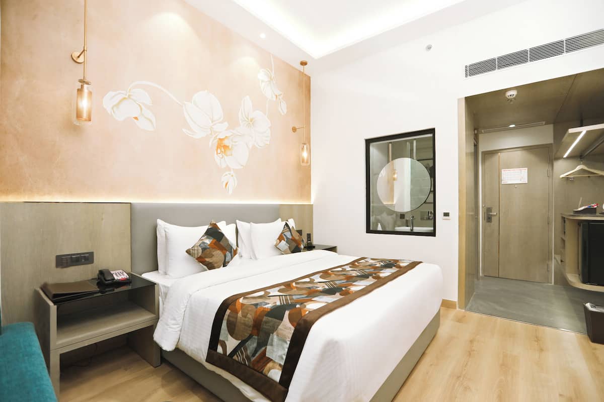1 bedroom, minibar, in-room safe, individually furnished