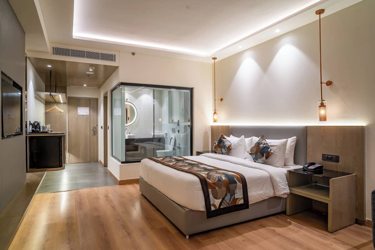 1 bedroom, minibar, in-room safe, individually furnished