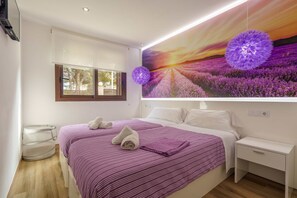 5 bedrooms, iron/ironing board, free WiFi, bed sheets