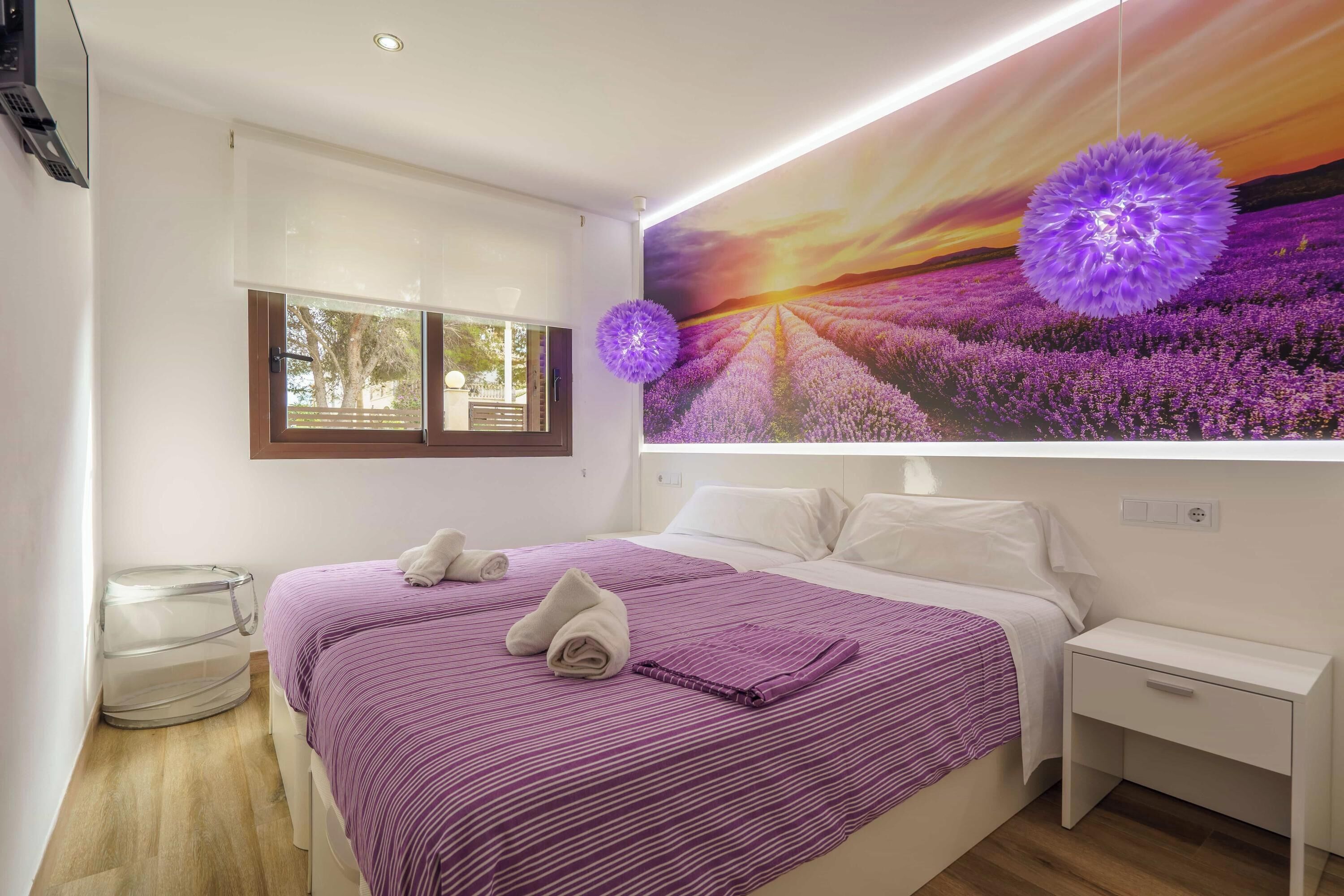 5 slaapkamers, een strijkplank/strijkijzer, gratis wifi, beddengoed