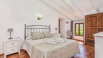 3 Schlafzimmer, Bügeleisen/Bügelbrett, kostenloses WLAN, Bettwäsche