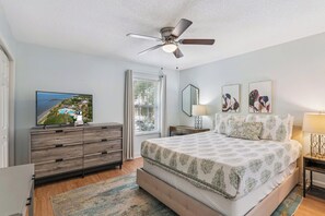 2 bedrooms, WiFi (free), bed sheets
