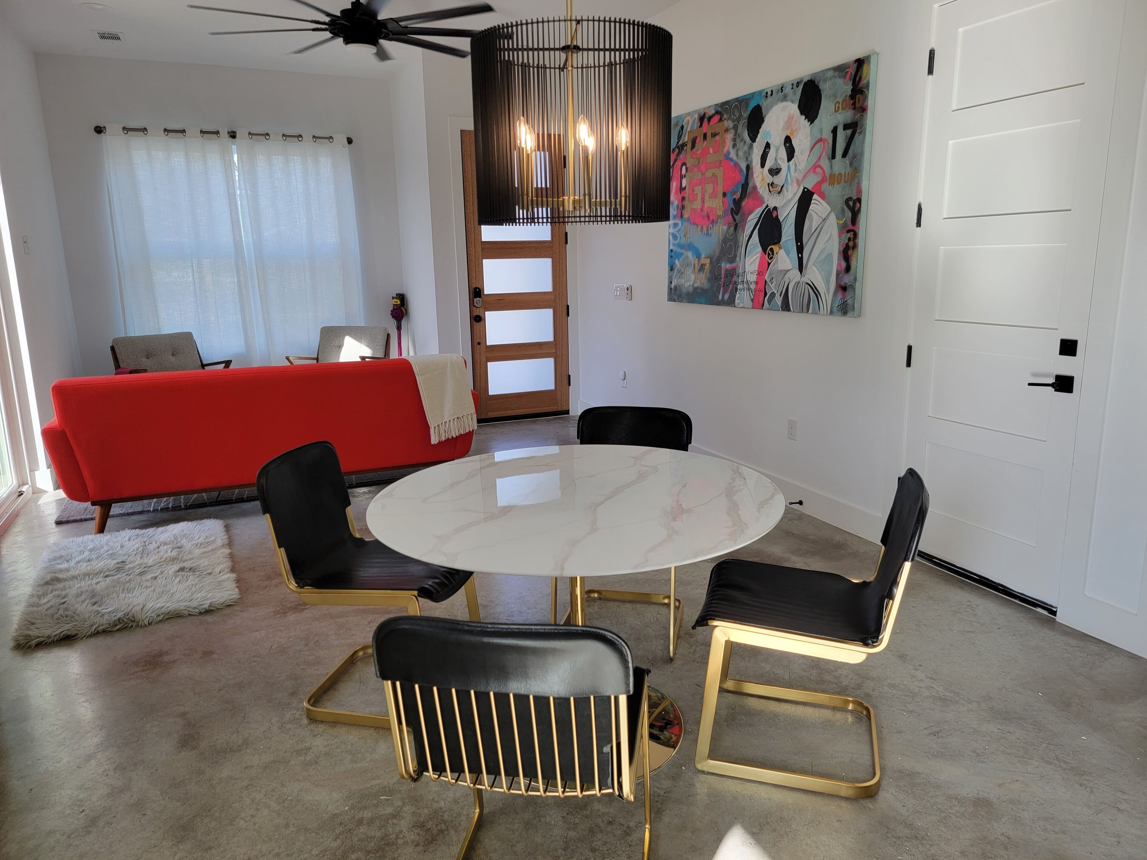 Cool South Lamar Austin Crashpad close to downtown Austin